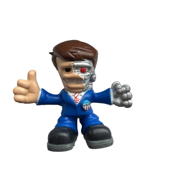 2004 Tech Deck Dudes X-Concepts Arnie Vote Vote 2.5" Figure Human Cyborg - Picture 1 of 4